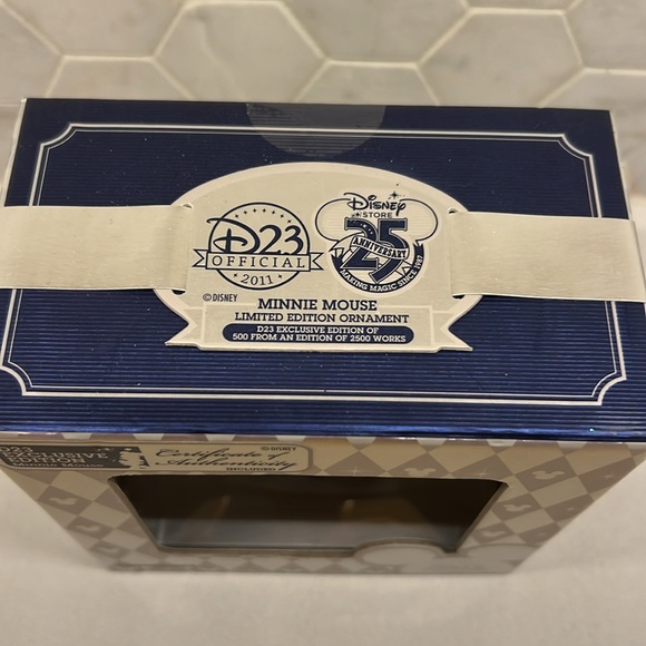 New Disney D23 Limited Edition Ornament - Minnie Mouse - 25th Anniversary - Picture 3 of 5